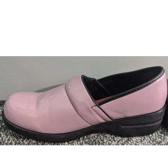 Rasolli Slip On Clogs Shoes Women’s Size 8.5 Breast Cancer Awareness Pink. - Picture 8 of 12